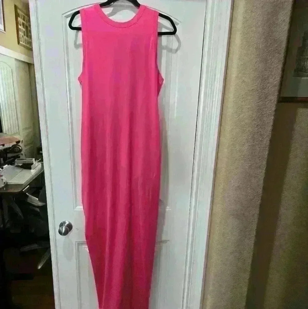 H&M Studio Collection Hot Pink Gown with Ruching in the back, Size XL, NWT - Picture 2 of 12